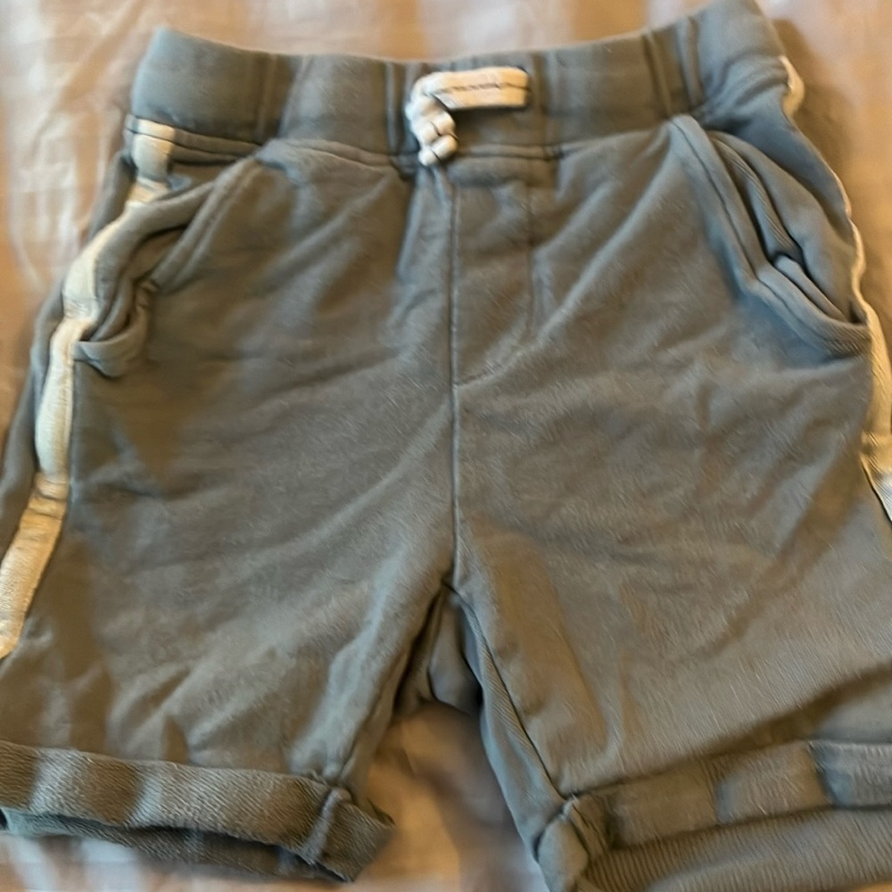 Zara girls shorts